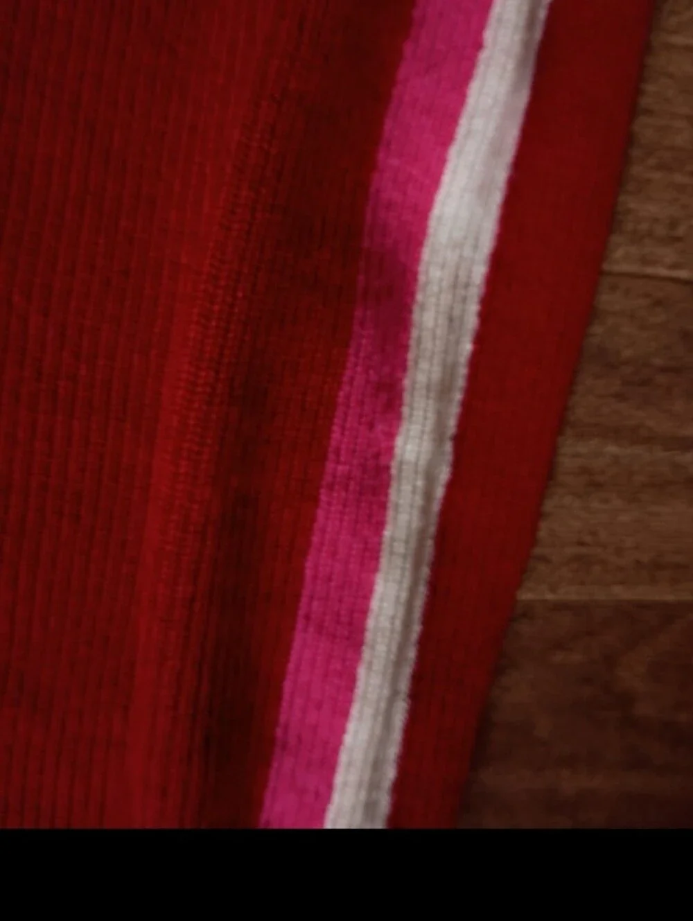 Velvet Cashmere Eliana Rib Knit Sweater In Lipstic sz S - Picture 5 of 8